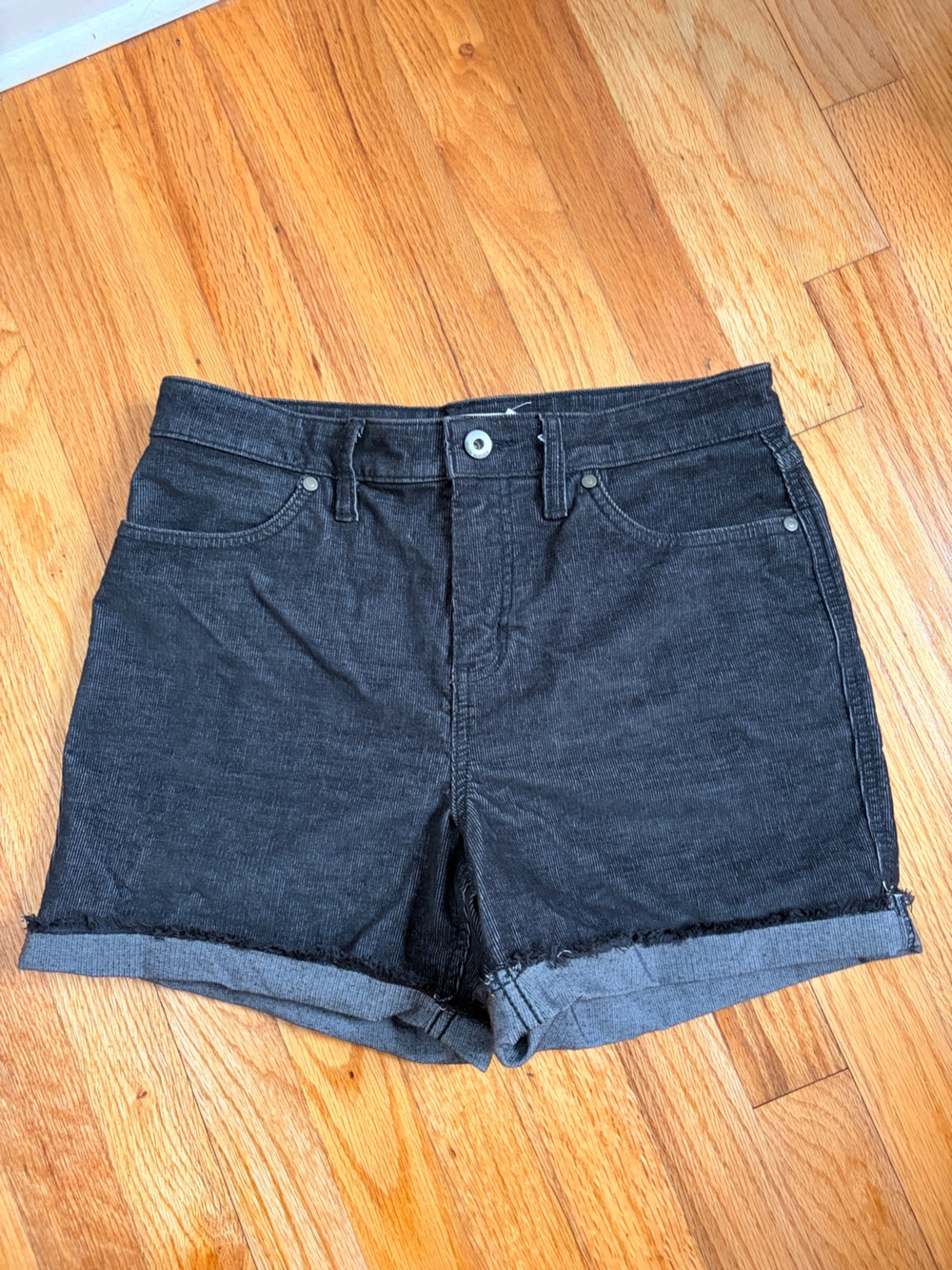 Carve Designs Oahu 4" Short Black corduroy Jean Shorts